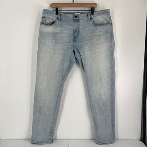 Todd Snyder Mens Size 40 Slim Fit Blue Light Wash Slim Straight Denim Jeans